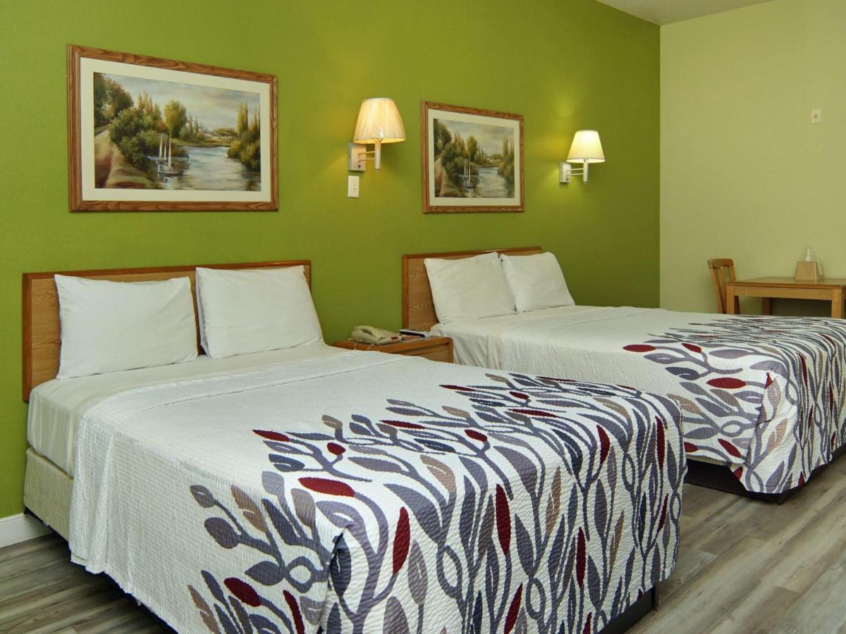 Quality One Motel Weatherford Exterior photo
