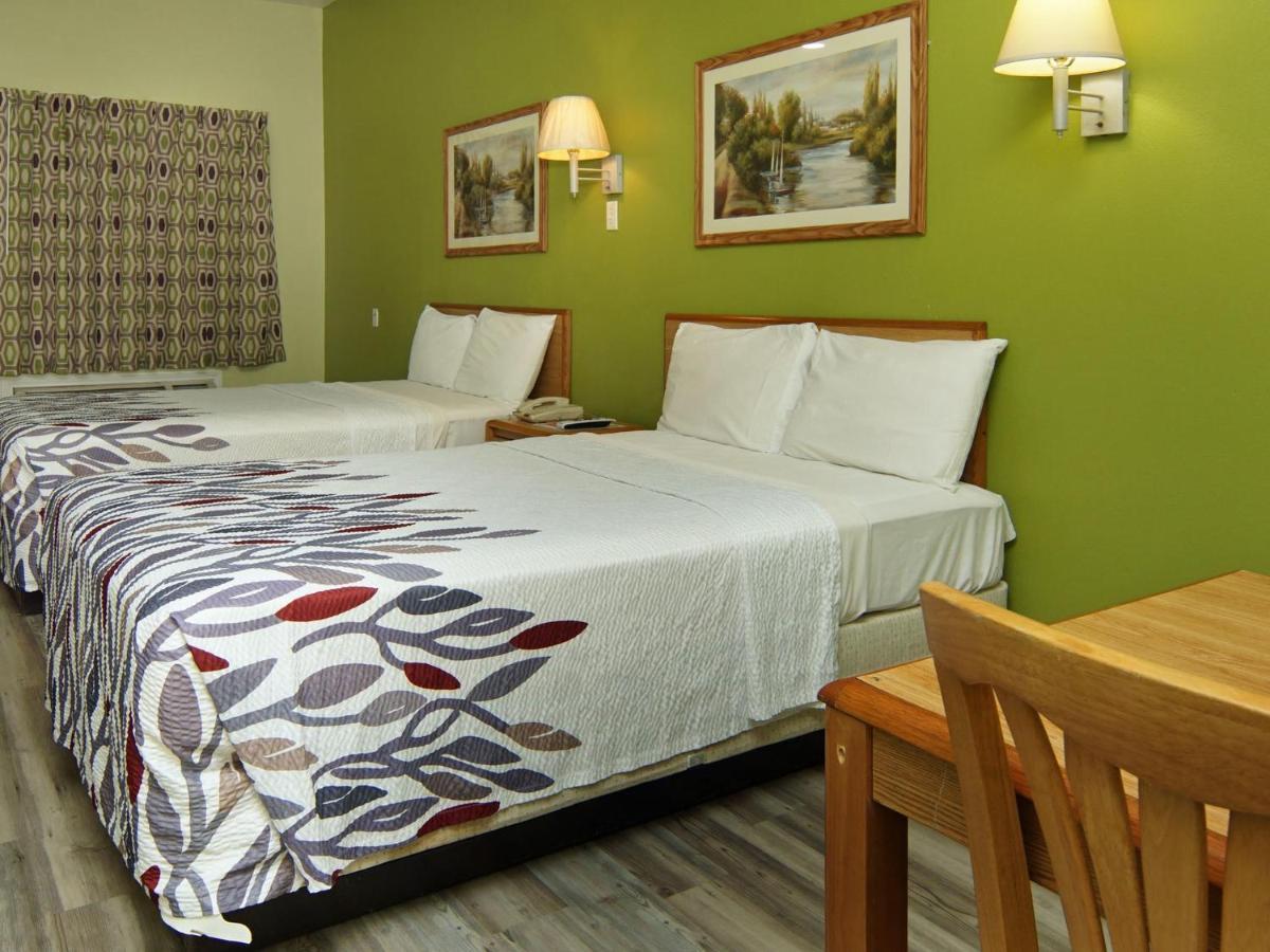 Quality One Motel Weatherford Exterior photo